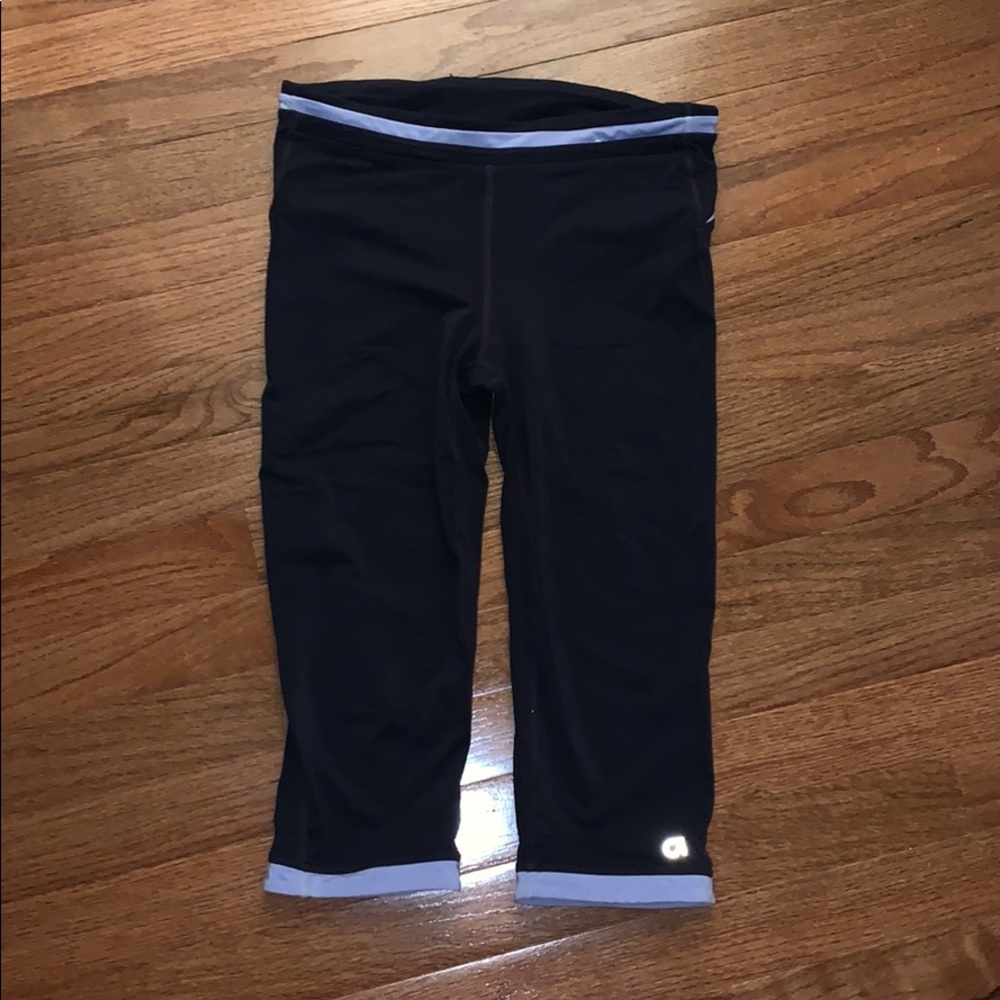Gap crop athletic pant